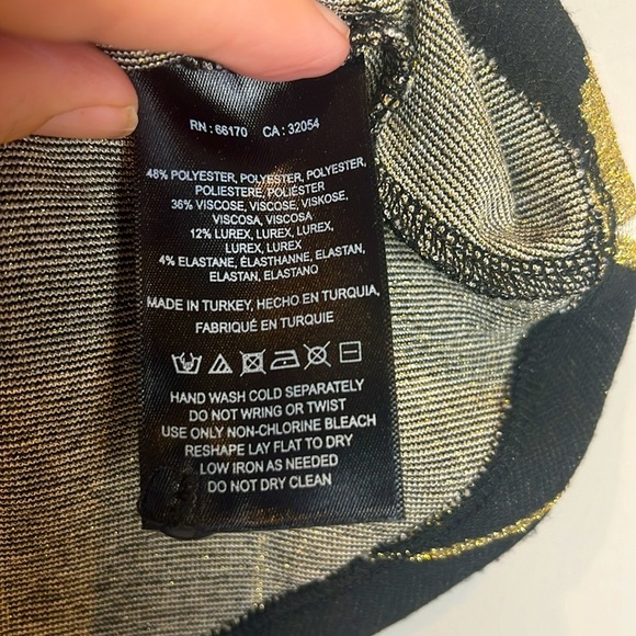 Anthropologie Maeve Craspedia Metallic Gold Floral Wrap Tank Shirt Top - Picture 6 of 6